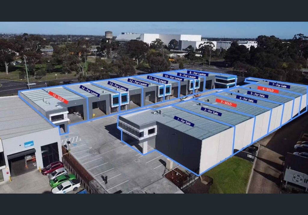 29-33 Lakeside Drive, BROADMEADOWS  VIC  3047