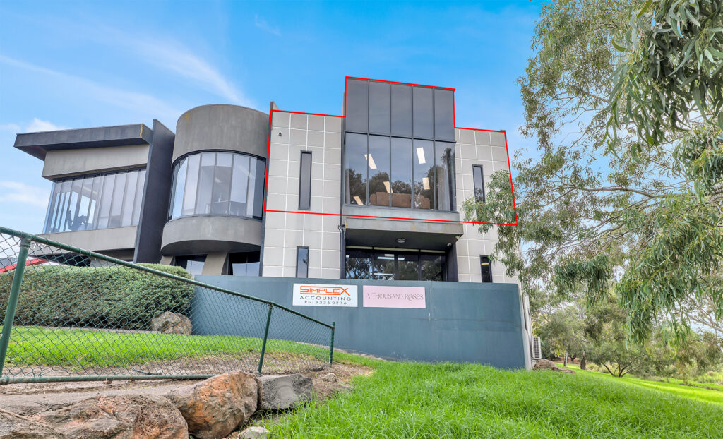 12 (LV 1)/7-9 Mallett Rd, TULLAMARINE  VIC  3043