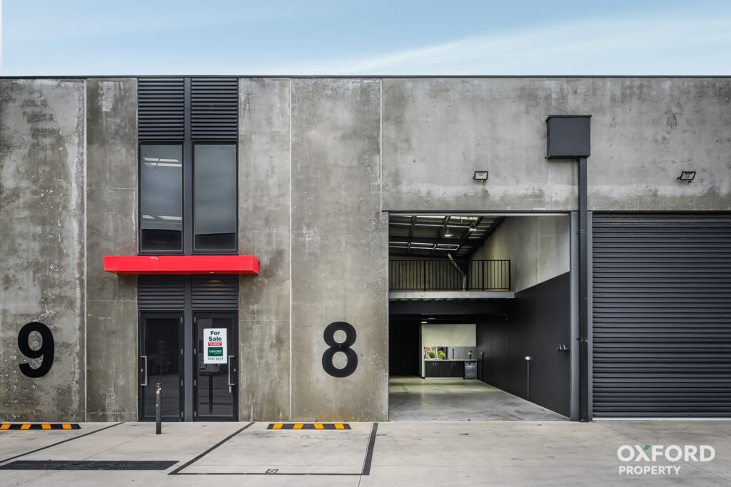 8/2 Thomsons Road, KEILOR PARK  VIC  3042